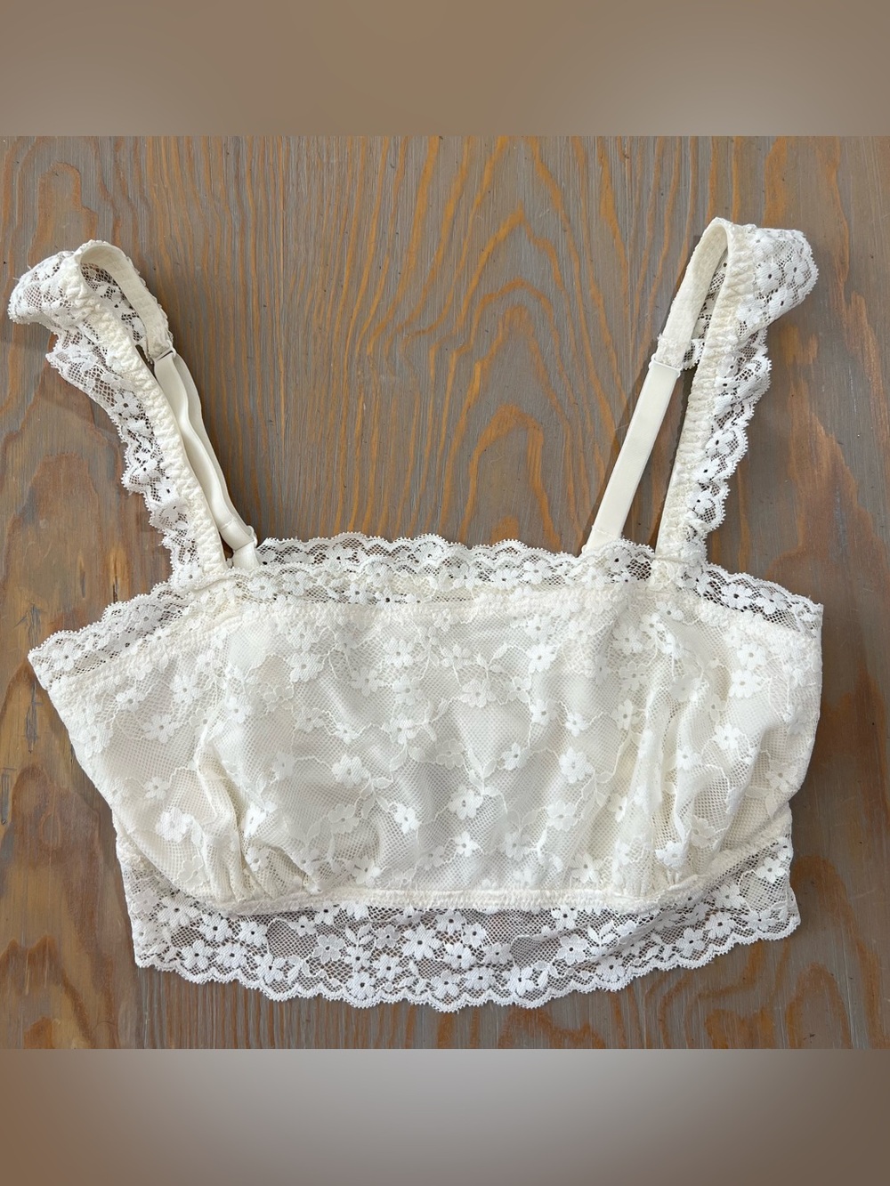 Colsie white lace bralette size large